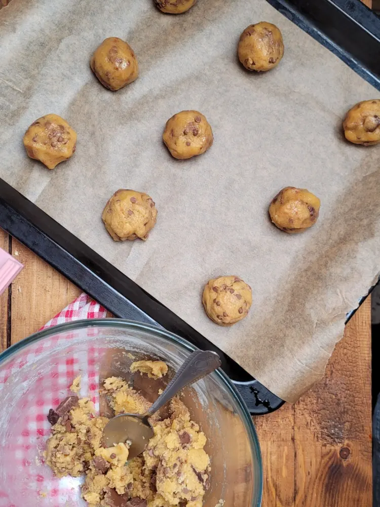 Resep Scoopable Cookies: Cara Asyik Menikmati Cookies dengan Filling Lumer