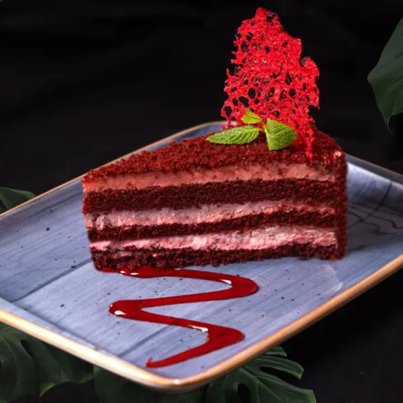 Varian Cake Populer: Red Velvet Tiramisu